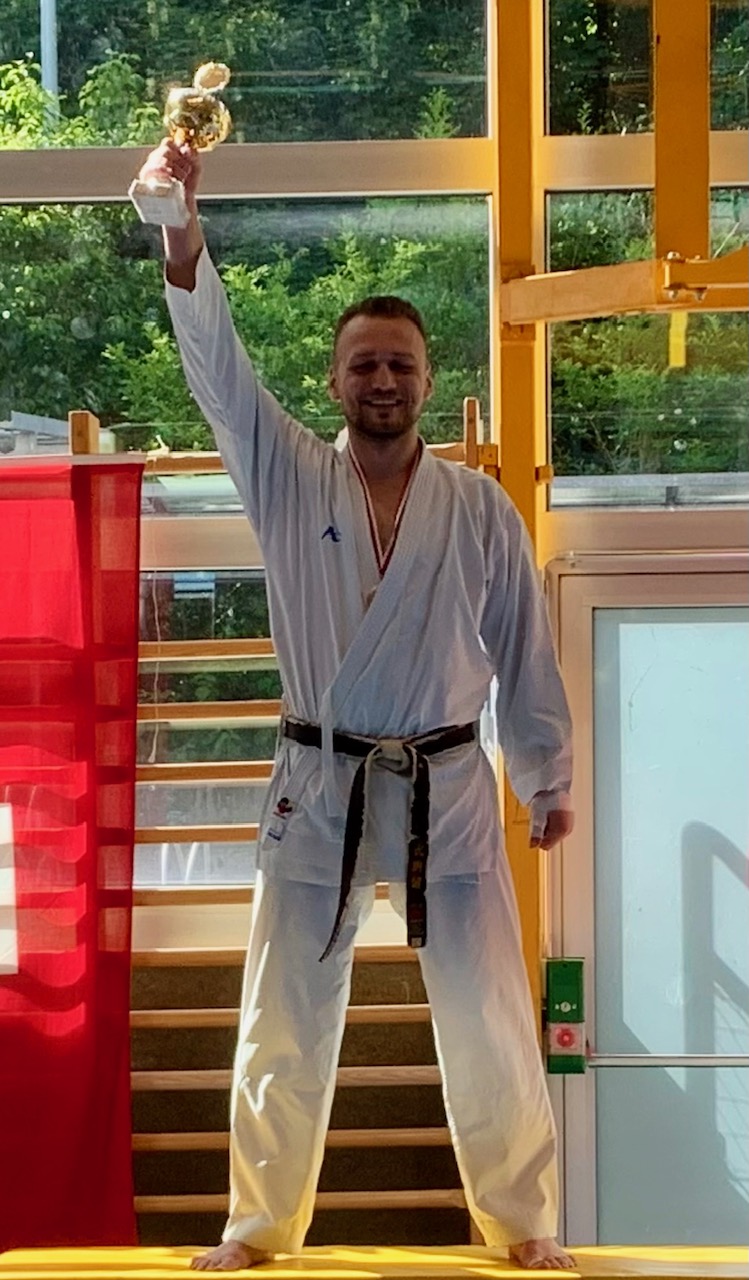 Read more about the article Nikoll ist neuer Schweizermeister 2025